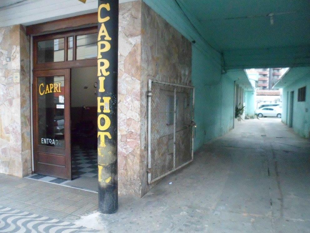 Hotel Capri Tres Coracoes Exterior photo